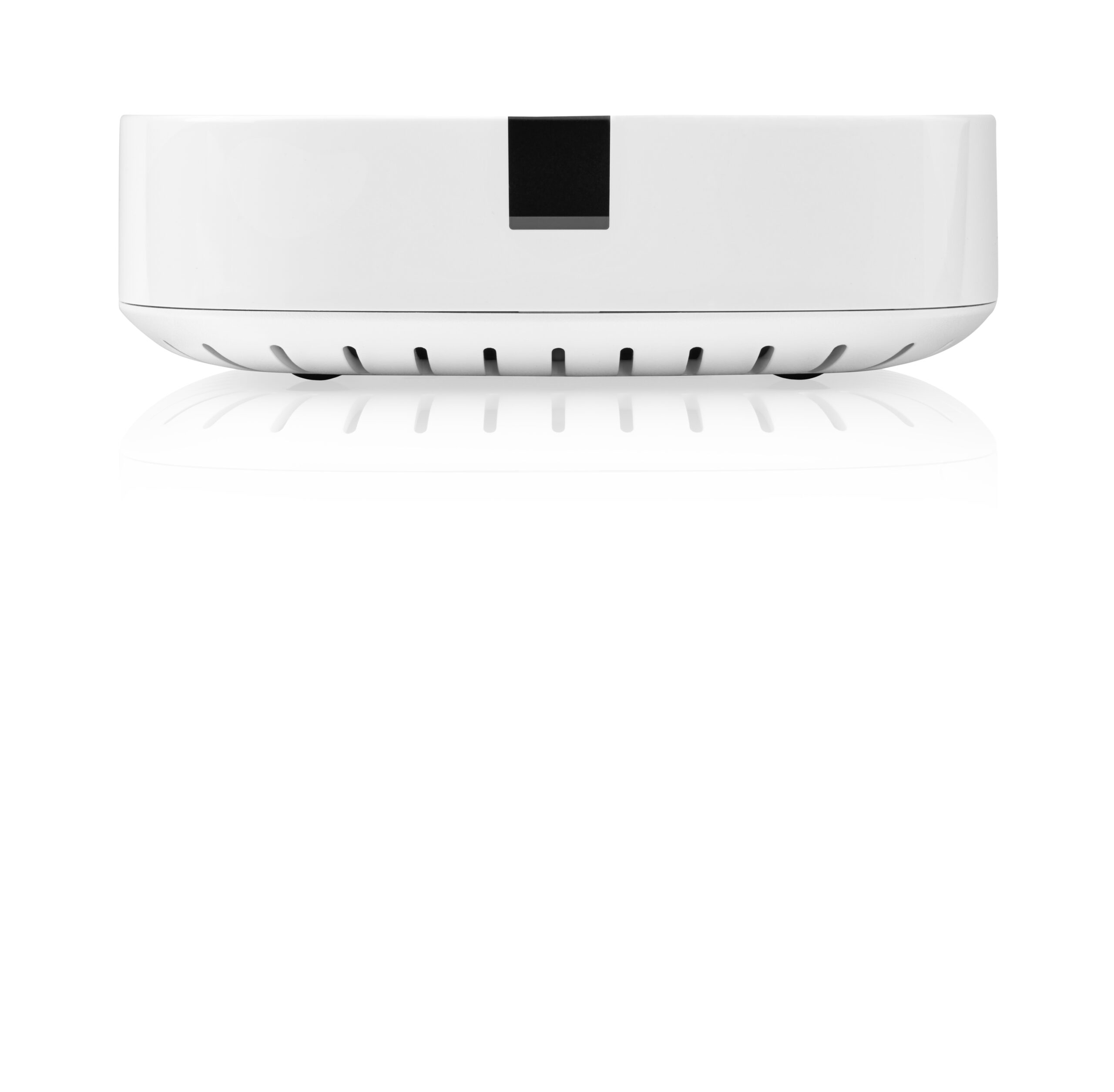 Sonos_Photo_TableProducts_Boost_02_RGB